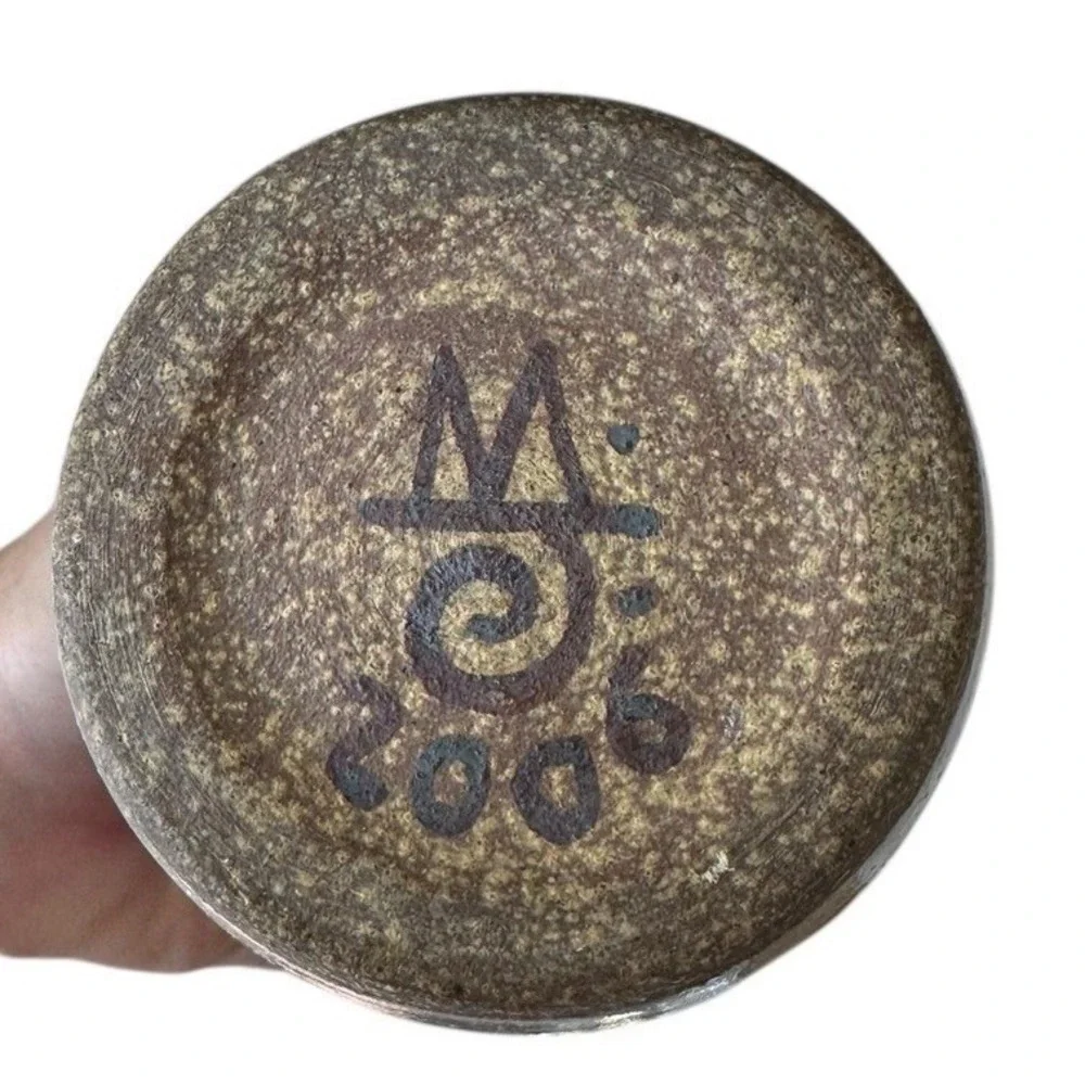 Vintage Hand‎ Painted Kokopelli pottery rustic Small Vase Signed M 2006